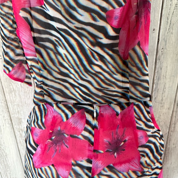 Fashion Nova Vibrant Pink Floral Zebra 2 Piece Set - Picture 11 of 11